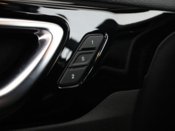 Jeep Compass II SUV Facelifting 1.3 GSE T4 150KM 2021 Jeep Compass automat skóra navi kamera360 grzane, zdjęcie 37
