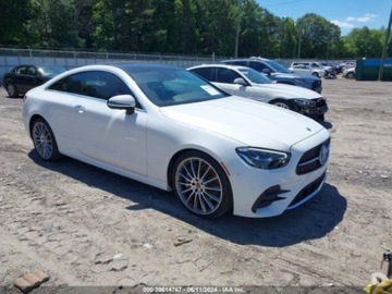 Mercedes Klasa E W213 2022 Mercedes-Benz Klasa E 2022r, E 450, 3.0L 3.0 Benzyna 362KM, zdjęcie 1