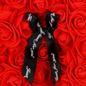 BEAR WITH ROSES RED 28cm BOX BOUQUET OF FLOWERS ORNAMENT GIFT FOR VALENTINE'S DAY