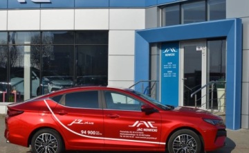 JAC 2025 JAC J7 1.5 Benzyna 136KM, zdjęcie 17