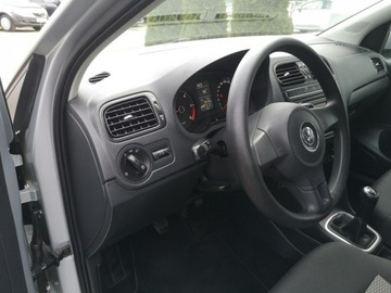 Volkswagen Polo V Hatchback 5d 1.2 TDI-CR DPF 75KM 2010 Volkswagen Polo 1.2 TDI 75KM # Klima # Parktronik, zdjęcie 11