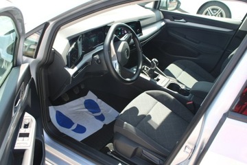 Volkswagen Golf VIII Variant 1.5 TSI 130KM 2022 Volkswagen Golf LIFE Asystent Salon PL, zdjęcie 17