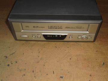 Автомобильный видеомагнитофон HERTZ 7100 12 В