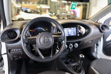 Toyota Aygo X 1.1 VVT-i 72KM 2023 Toyota Aygo X X 1.0 VVT-i Comfort Benzyna 72KM, zdjęcie 21