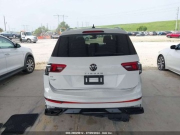 Volkswagen Tiguan II 2022 Volkswagen Tiguan 2022r, 2.0T, 4x4, R-Line 2.0 Benzyna 185KM, zdjęcie 7