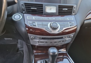 Infiniti Q70 Sedan Facelifting 2.2d 170KM 2016 Infiniti Q70 Pelne wyposazenie Nawigacja Kamera ALU Skora Gwarancja I rej., zdjęcie 16