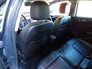 Opel Astra J GTC 1.4 Turbo ECOTEC 140KM 2014 Opel Astra FUUL OPCJA COSMO I WŁAŚĆ 2014R, zdjęcie 30