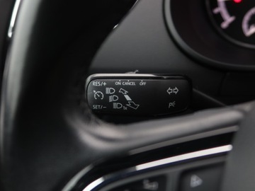 Skoda Octavia III Liftback Facelifting 1.6 TDI 115KM 2018 Skoda Octavia 1.6 TDI, Salon Polska, zdjęcie 17