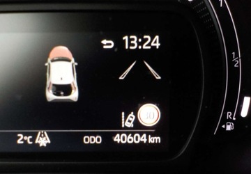 Toyota Aygo X 1.1 VVT-i 72KM 2023 Toyota Aygo X Okazja Benzyna 72KM, zdjęcie 25