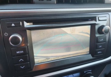 Toyota Auris II Touring Sports Hybrid 135 136KM 2014 Toyota Auris Hybryda Kamera GetHelp 1.8 Hybryda 136KM, zdjęcie 13