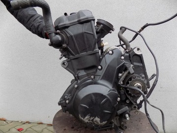 KAWASAKI Z650 SILNIK
