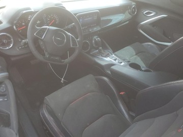 Chevrolet Camaro VI 2021 Chevrolet Camaro ZL1 2021 6.2l 6.2 Benzyna 650KM, zdjęcie 8