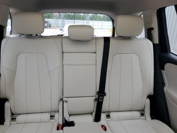 Mercedes GLB 2021 Mercedes-Benz GLB 250 4Matic 2021 2.0l 2.0 Benzyna 221KM, zdjęcie 10