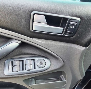 Ford C-MAX I 1.8 Duratec 125KM 2009 Ford C-MAX 1,8 Ben 125 km Ksenon 1.8 Benzyna 125KM, zdjęcie 7