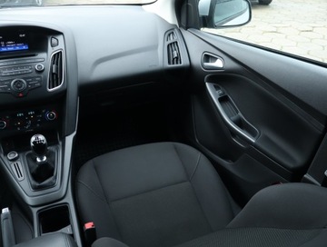 Ford Focus III Kombi Facelifting 1.5 TDCi 120KM 2016 Ford Focus 1.5 TDCi, Salon Polska, Serwis ASO, zdjęcie 7