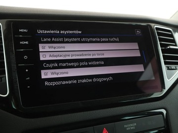 Volkswagen Golf Sportsvan Sportsvan Facelifting 1.5 TSI ACT 150KM 2019 Volkswagen Golf Sportsvan Highline automat, zdjęcie 27