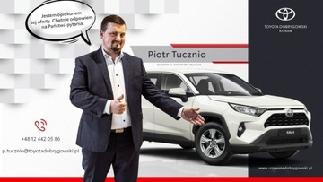 Toyota Hilux VIII Podwójna kabina Facelifting 2.8 D-4D 204KM 2023 Toyota Hilux 2.8 D-4D Double Cab Invincible 4x4 aut 2.8 Diesel 204KM, zdjęcie 11