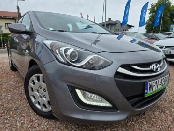 Hyundai i30 II Hatchback 3d Facelifting 1.6 GDI 135KM 2016 Hyundai i30 II 1.6 GDi 135 KM klimatyzacja super stan gwarancja, zdjęcie 3