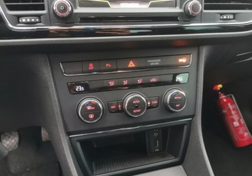 Seat Leon III Hatchback Facelifting 1.6 TDI 115KM 2017 Seat Leon Niski przebieg, LED, Polskory, NAVI, Android AUTO, 1.6 Diesel, zdjęcie 27