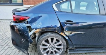 Mazda 3 IV 2020 Mazda 3 BENZYNA AUTOMAT 4x4 polskie menu kamera super niski przebieg, zdjęcie 25