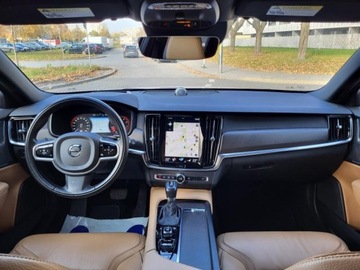 Volvo V90 II Kombi 2.0 T6 310KM 2020 VOLVO V90 Cross Country AWD/4X4* 2.0 benzyna T6 310KM * 77, 056km * Zadbany, zdjęcie 9
