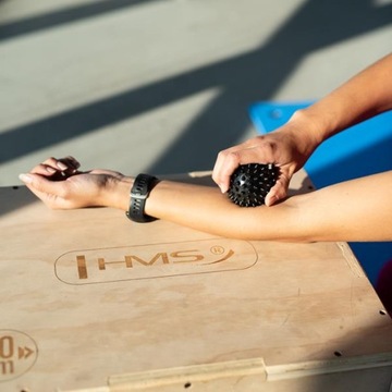 MASAŻER z kolcami PIŁKA do masażu silikon 6cm HMS