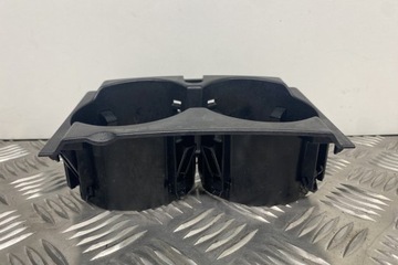 DRŽÁK NA HRNEK MERCEDES-BENZ E (W212) A2126800110 3.0L DIESEL 195KW 2011