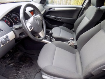 Opel Astra H Hatchback 5d 1.4 TWINPORT ecoFLEX 90KM 2008 OPEL ASTRA H 1,4 ECOTEC 90 KM IDEALNA, zdjęcie 8