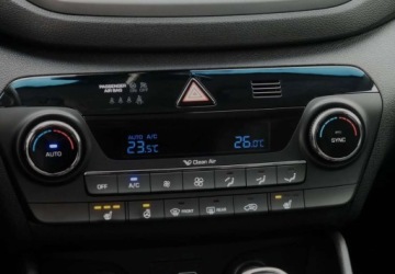 Hyundai Tucson III SUV 1.6 GDI 132KM 2016 Hyundai Tucson Hyundai Tucson 1.6 GDi 2WD Select 1.6 Benzyna 132KM, zdjęcie 33