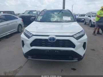 Toyota RAV4 V 2024 Toyota RAV4 HYBRID XSE 2024, od ubezpieczalni 2.5 Benzyna 176KM, zdjęcie 2