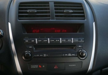 Mitsubishi ASX I SUV 1.6 MIVEC 117KM 2010 Mitsubishi ASX Mitsubishi ASX 1.6 ClearTec 2WD 1.6 Benzyna 117KM, zdjęcie 29