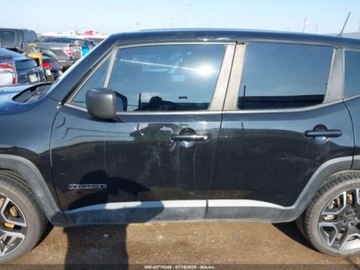 Jeep Renegade 2021 Jeep Renegade Jeepster 2021 2.4l 2.4 Benzyna 180KM, zdjęcie 2