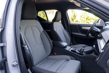 Volvo XC40 Crossover Facelifting 2.0 B4 197KM 2023 Volvo XC 40 B4 197KM FV23% Gwaranacja12M, zdjęcie 12