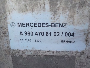 ACTROS MP4 NÁDRŽ PALIVA 330L