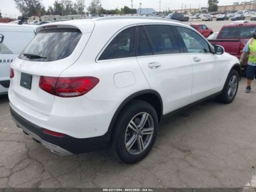 Mercedes GLC C253 2021 Mercedes-Benz GLC 300 2021 2.0l 2.0 Benzyna 255KM, zdjęcie 5