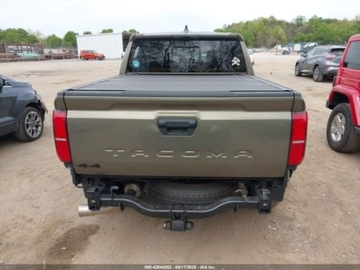 Toyota Tacoma II 2024 Toyota Tacoma 2024r., TRD Sport, od ubezpieczalni 2.4 Benzyna 278KM, zdjęcie 4