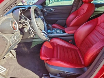 Alfa Romeo Giulia II Sedan Facelifting 2.0 Turbo 280KM 2022 Alfa Romeo Giulia Super 2022 2.0 Benzyna 280KM, zdjęcie 7