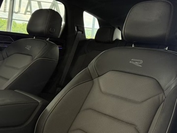 Volkswagen Touareg III SUV Facelifting 3.0 V6 TDI 286KM 2025 R-Line 3.0 V6 TDI 286KM 4Motion, zdjęcie 3