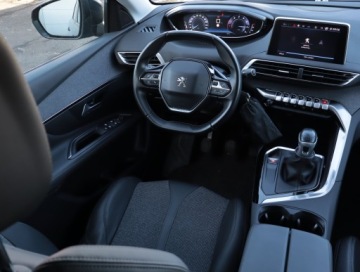 Peugeot 3008 II Crossover 1.2 PureTech 130KM 2020 Peugeot 3008 1.2 PureTech, Skóra, Navi, Klima, zdjęcie 6