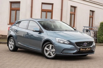 Volvo V40 II Cross Country D2 115KM 2013 Volvo V40 1.6 D2 115KM Alu Pdc Hak Full Serwis Gwarancjia 1.6 Diesel, zdjęcie 1