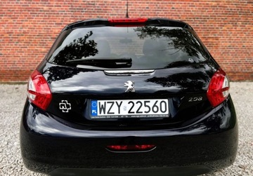 Peugeot 208 I Hatchback 3d 1.2 VTI 82KM 2014 Peugeot 208 Salon PL Czujniki Kamera niski przebieg Gwarancja w cenie Waw, zdjęcie 29