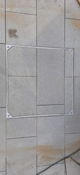 Właz rewizyjny do kostki brukowej 30x30cmx8cm