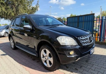 Mercedes Klasa M W164 Off-roader Facelifting 3.0 V6 (350 CDI) 231KM 2010 Mercedes-Benz ML Mercedes-Benz ML 350 CDI 4Matic 7G-TRONIC DPF 3.0 Diesel, zdjęcie 25