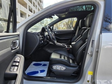 Porsche Macan SUV Facelifting II 2.9 GTS 440KM 2022 PORSCHE Macan GTS, V6 2.9l benzyna 440KM Przebieg:39, 856km Dokumentacja, zdjęcie 3