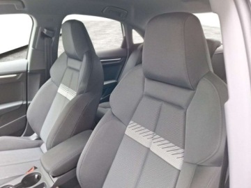 Audi A3 8Y Limousine Facelifting 1.5 35 TFSI 150KM 2025 Audi A3 Limousine FV, Carplay, Sound System, Ambiente Plus, bezkluczykowy, zdjęcie 14