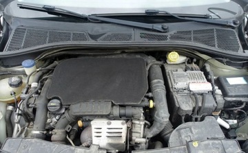 Citroen C4 Cactus Crossover 1.2 PureTech 110KM 2015 Citroen C4 Cactus 1.2 110KM Bezwypadkowy Zero korozji K.Serwisowa Tablet K, zdjęcie 29