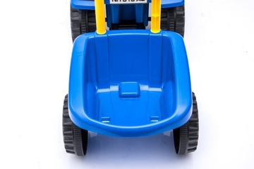 Езда на тягаче на огнях Нью-Холланда