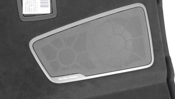 BMW M5 F90 ALCANTARA HARMAN KARDON TYLNA PÓŁKA