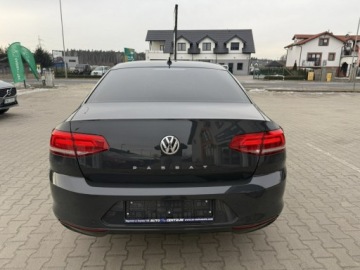Volkswagen Passat B8 Limousine 1.6 TDI BlueMotion Technology 120KM 2016 Volkswagen Passat Virtual Cockpit*Podgrzewana kier, zdjęcie 5