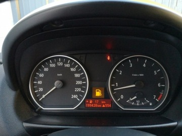 BMW Seria 1 E81/E87 Hatchback 5d E87 2.0 118i 129KM 2005 BMW 118 2.0 16v 130KM # Klimatronik # Isofix # ALU, zdjęcie 18